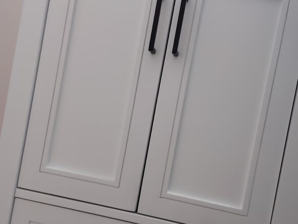 White bathroom vanity with matte black hardware, JL Home Builders, Pittsburgh