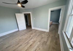 Renovated bedroom and bathroom by JL Home Builders, photo 8